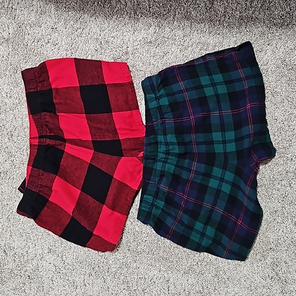 LN Old Navy women's M pajama flannel shorts - Picture 4 of 4